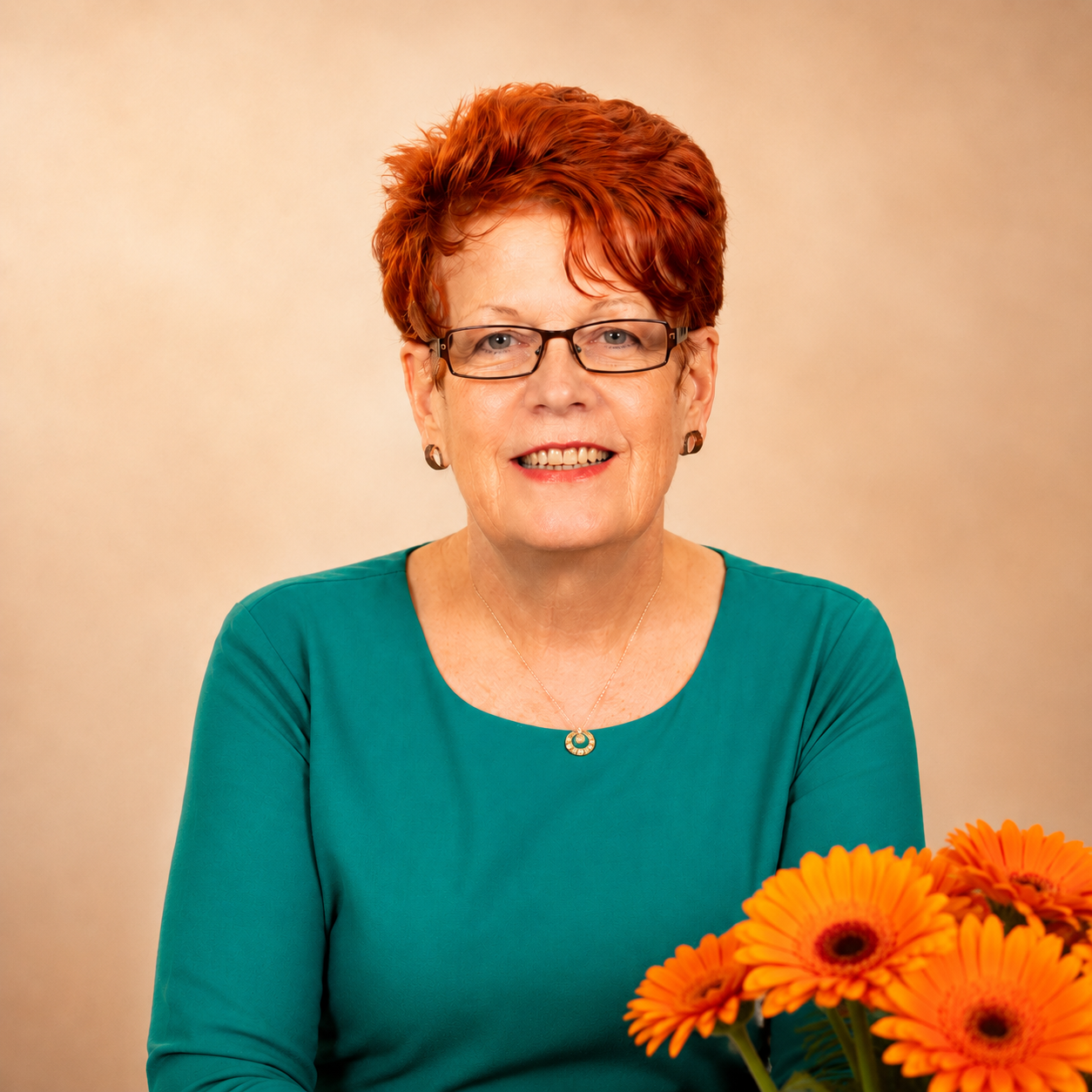 Kathryn Austin — Flower Designer & NAFAS Demonstrator